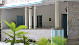 Jaipur Jantar Hostel facade-entrance